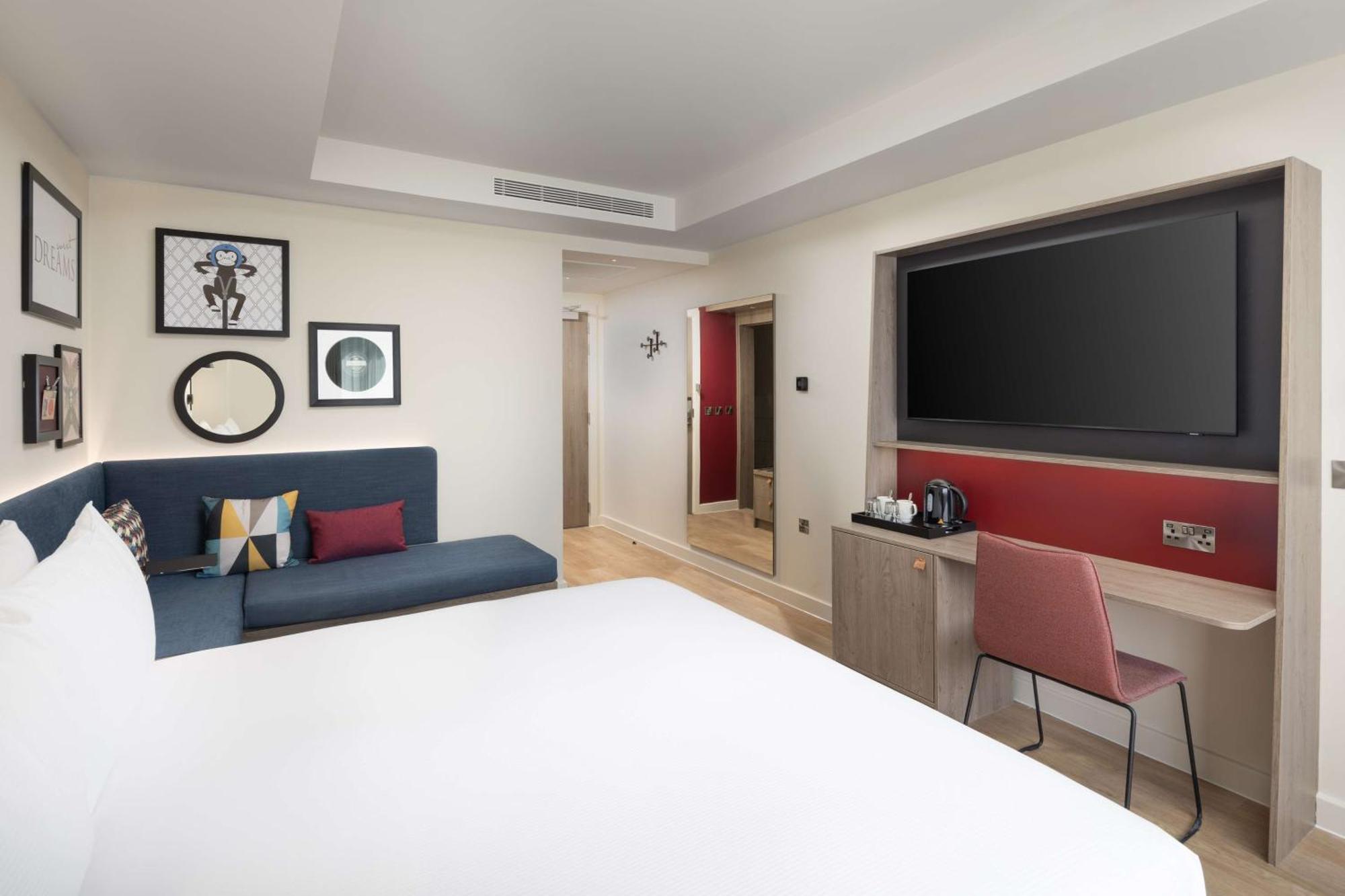 Hampton By Hilton London City Exterior photo